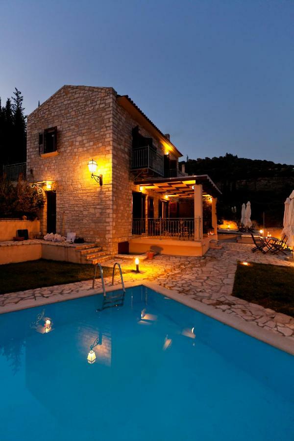 Parathalasso Villas موناستيراكي المظهر الخارجي الصورة