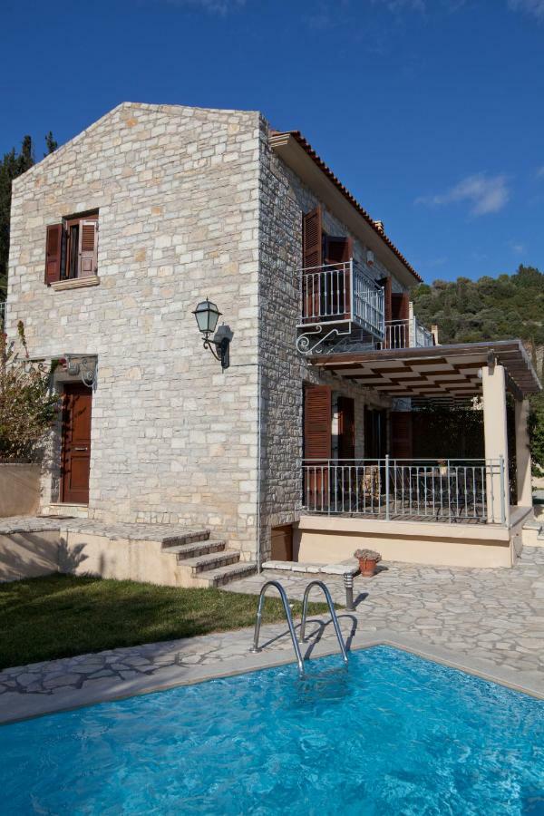 Parathalasso Villas موناستيراكي المظهر الخارجي الصورة