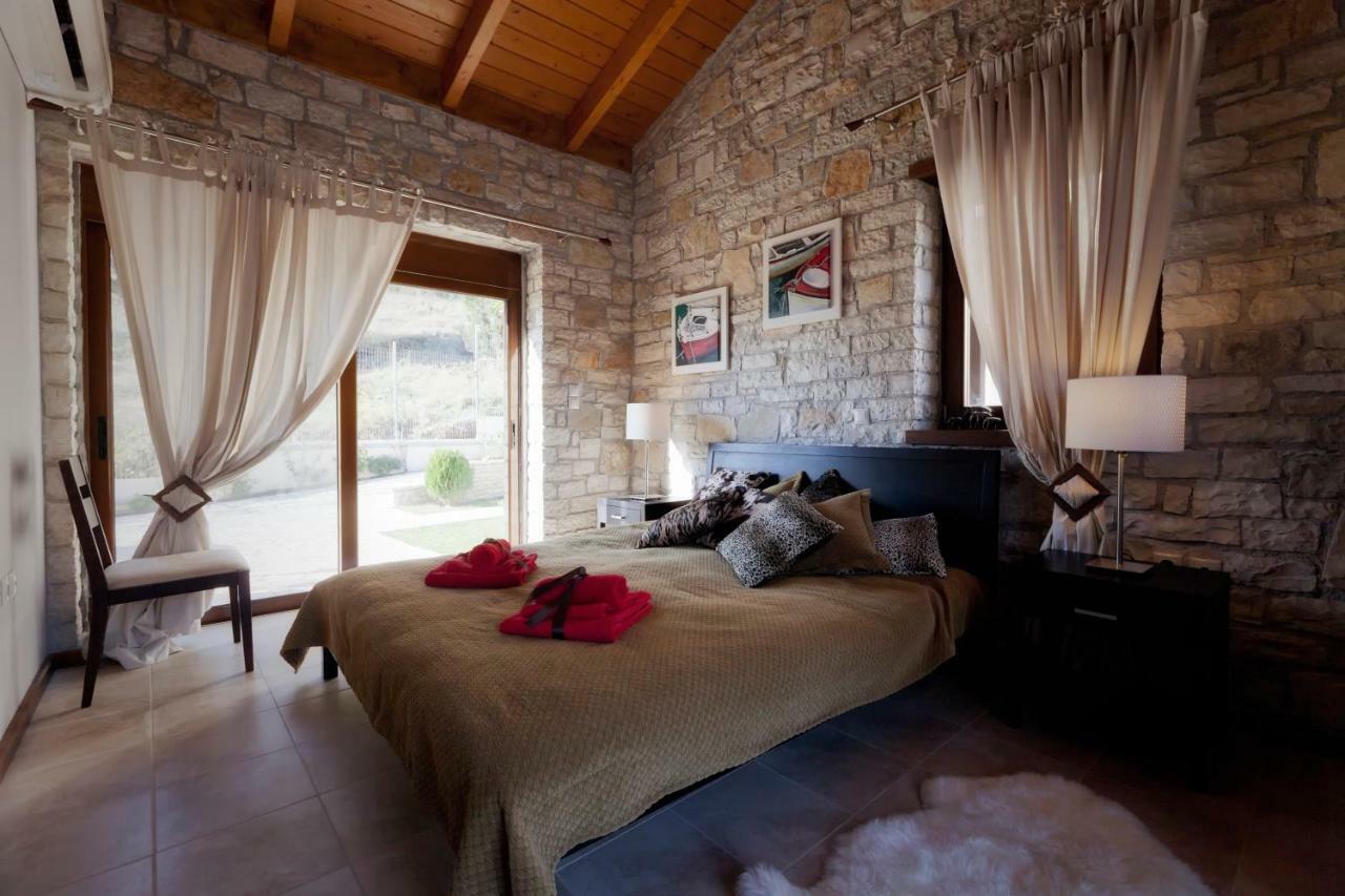 Parathalasso Villas موناستيراكي المظهر الخارجي الصورة