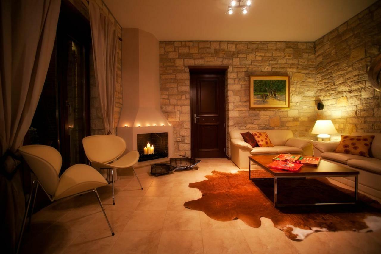 Parathalasso Villas موناستيراكي المظهر الخارجي الصورة